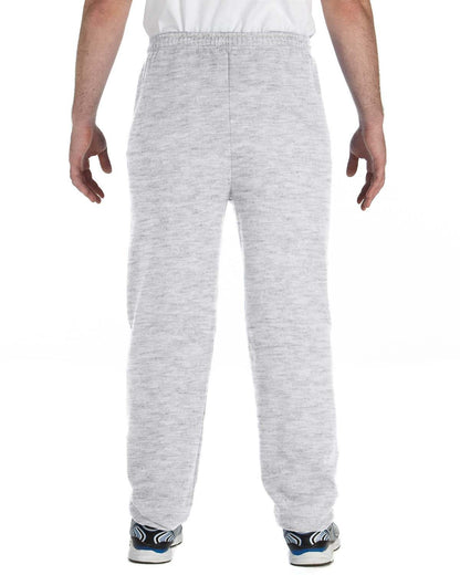 Gildan Adult Heavy Blend™ Sweatpant G182 #color_ASH