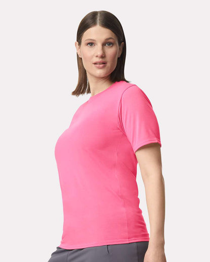 Gildan Performance® T-Shirt 42000 #colormdl_Safety Pink