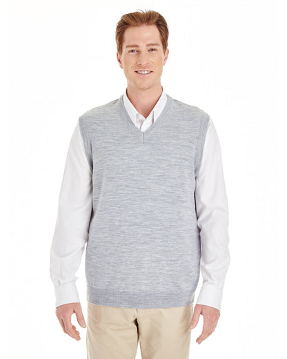 Harriton Men's Pilbloc™ V-Neck Sweater Vest M415 #color_GREY HEATHER